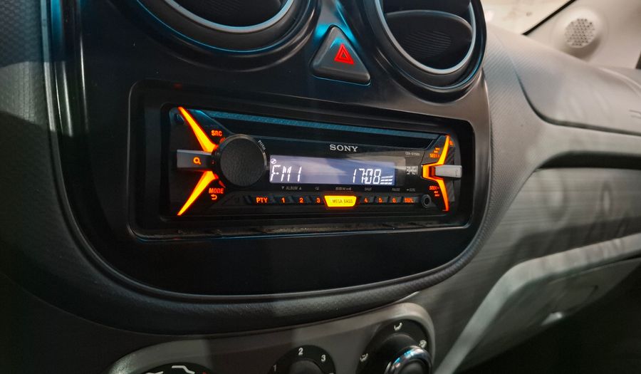 Fiat Palio 1.4 ATTRACTIVE Hatchback 2015