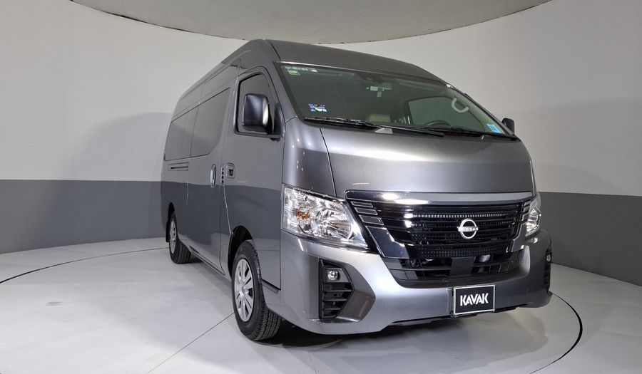 Nissan Urvan 2.5 14 PASAJEROS AMPLIA AA Van 2025
