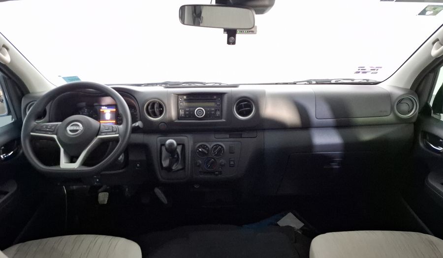 Nissan Urvan 2.5 14 PASAJEROS AMPLIA AA Van 2025