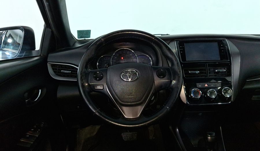 Toyota Yaris 1.5 S CVT Hatchback 2021