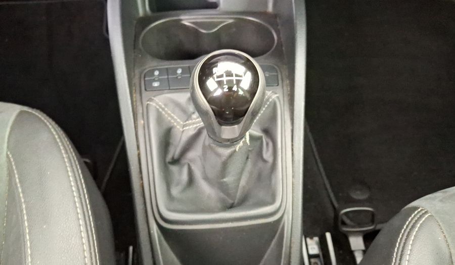 Seat Ibiza 2.0 STYLE 4 PTAS MT Hatchback 2014