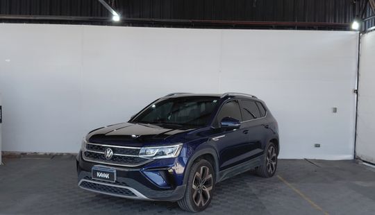 Volkswagen • Taos