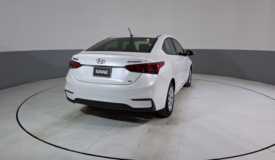 Hyundai Accent 1.6 GL AUTO Sedan 2022