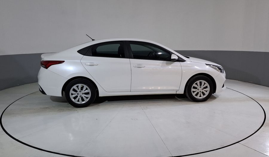 Hyundai Accent 1.6 GL AUTO Sedan 2022