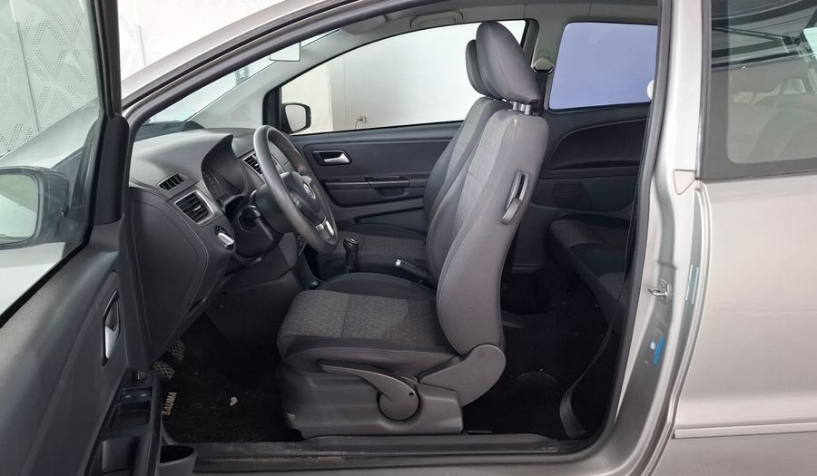 Volkswagen Fox 1.6 TRENDLINE Hatchback 2013