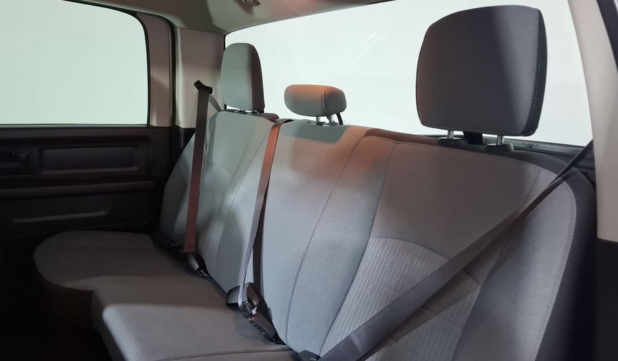 Ram 1500 3.6 CLASSIC TRADESMAN V6 4X4 AUTO Pickup 2024