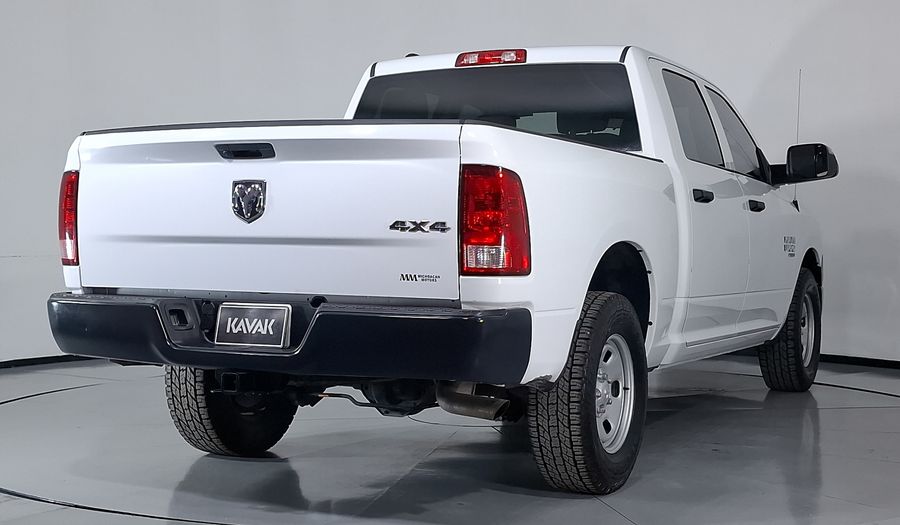 Ram 1500 3.6 CLASSIC TRADESMAN V6 4X4 AUTO Pickup 2024