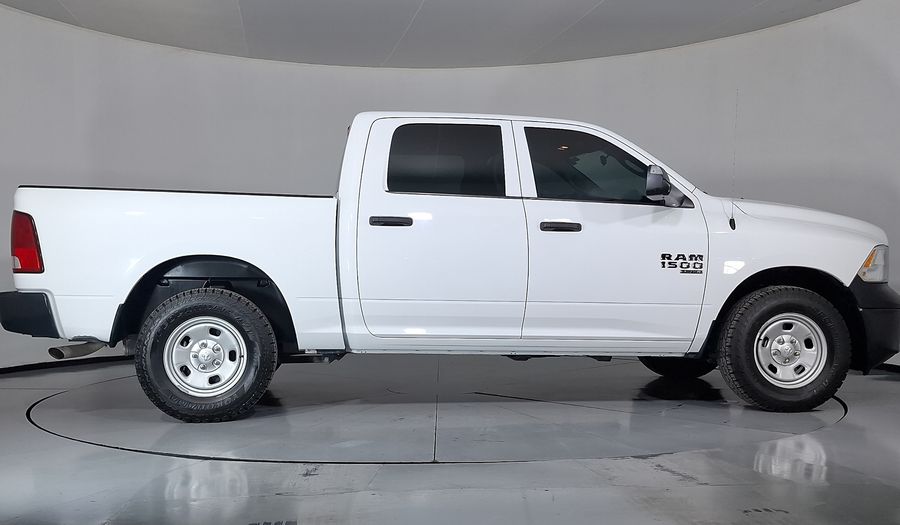 Ram 1500 3.6 CLASSIC TRADESMAN V6 4X4 AUTO Pickup 2024