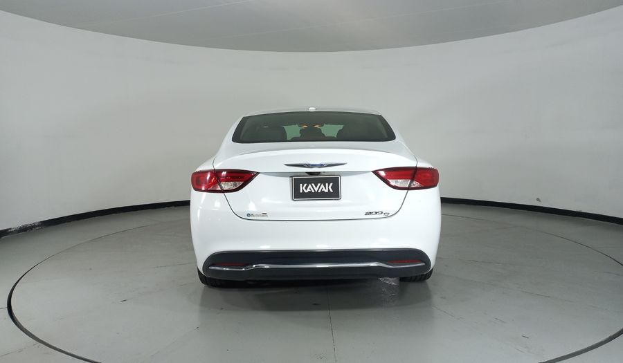 Chrysler 200 2.4 C Sedan 2015