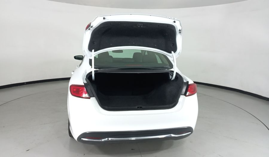 Chrysler 200 2.4 C Sedan 2015