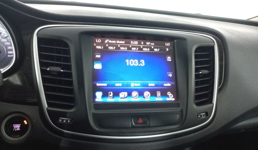 Chrysler 200 2.4 C Sedan 2015