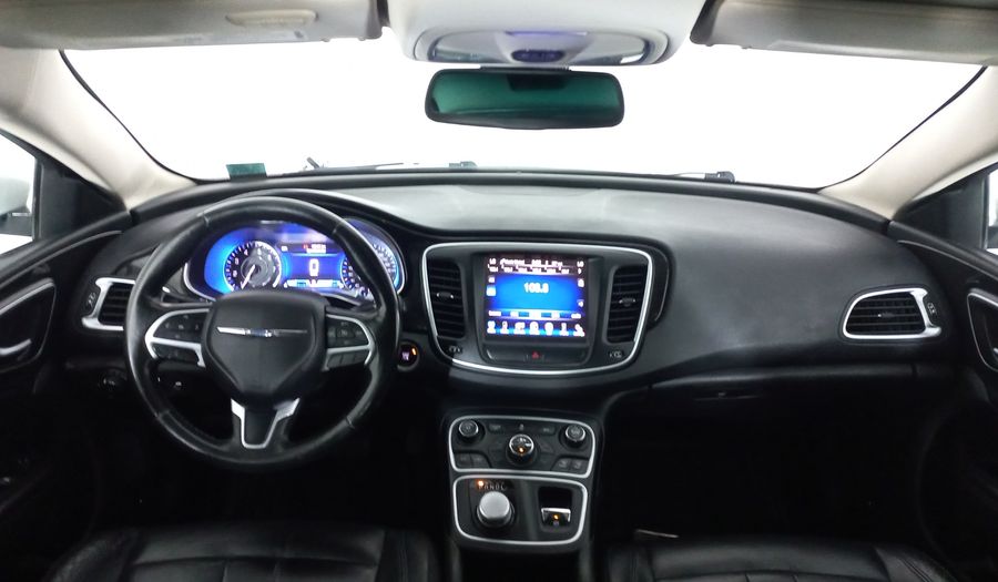 Chrysler 200 2.4 C Sedan 2015