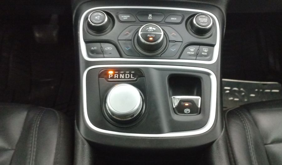 Chrysler 200 2.4 C Sedan 2015