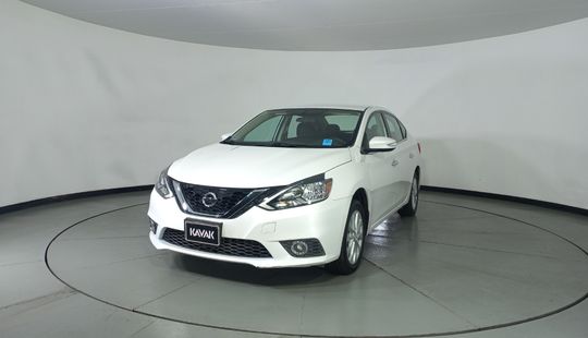 Nissan • Sentra