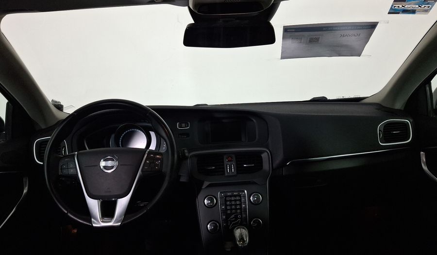 Volvo V40 2.5 T5 FWD KINETIC TA Hatchback 2013