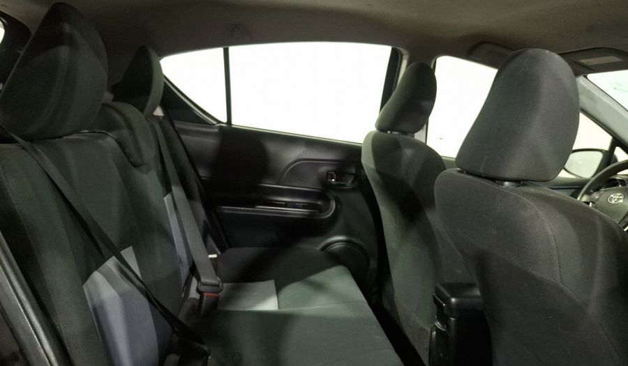 Toyota Prius C 1.5 HYBRID AUTO Hatchback 2018