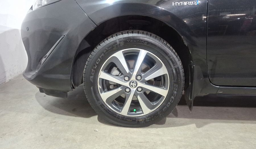 Toyota Prius C 1.5 HYBRID AUTO Hatchback 2018