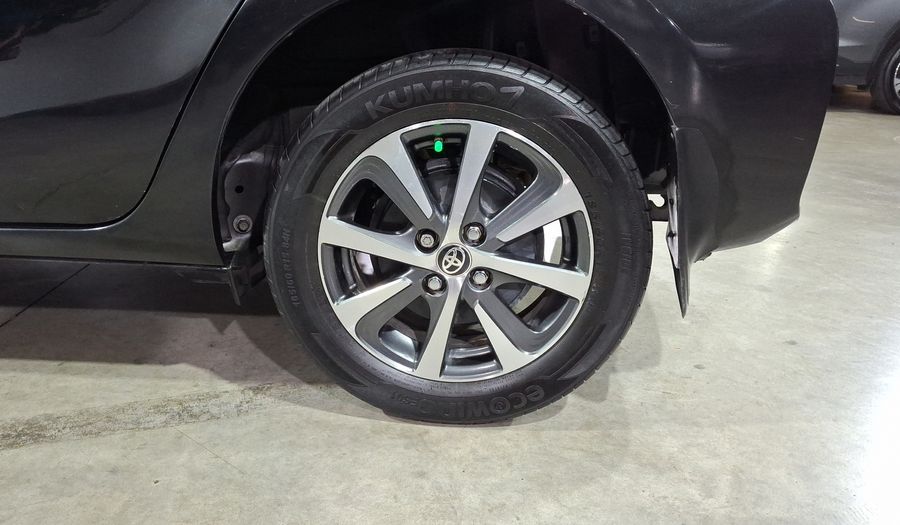 Toyota Prius C 1.5 HYBRID AUTO Hatchback 2018