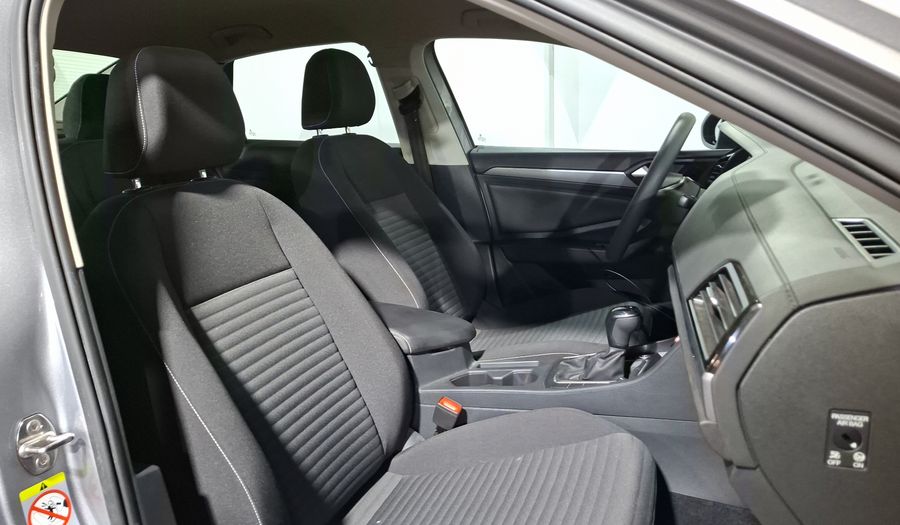 Volkswagen Jetta 1.4 COMFORTLINE AUTO Sedan 2022