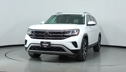 2021 • 105,206 km • Automático