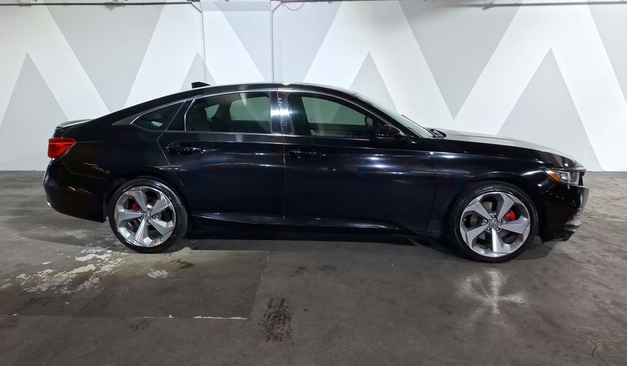 Honda Accord 2.0 TOURING AUTO Sedan 2019