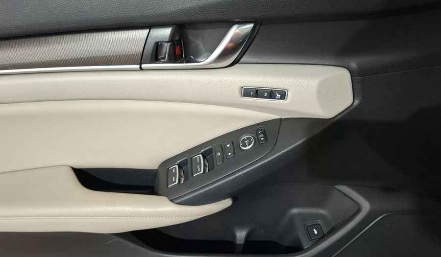 Honda Accord 2.0 TOURING AUTO Sedan 2019