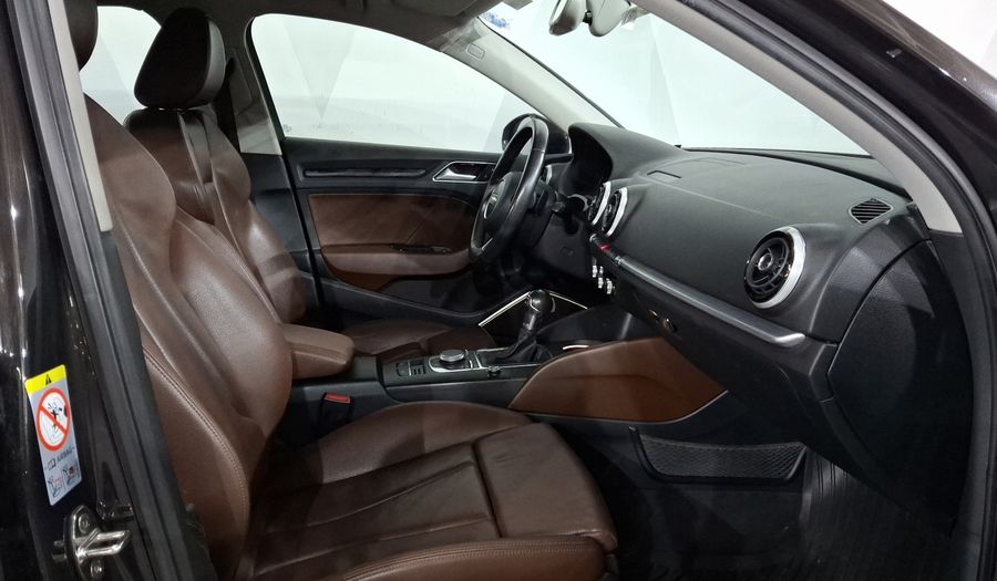 Audi A3 1.8 TFSI ATTRACTION PLUS S TRONIC Sedan 2015