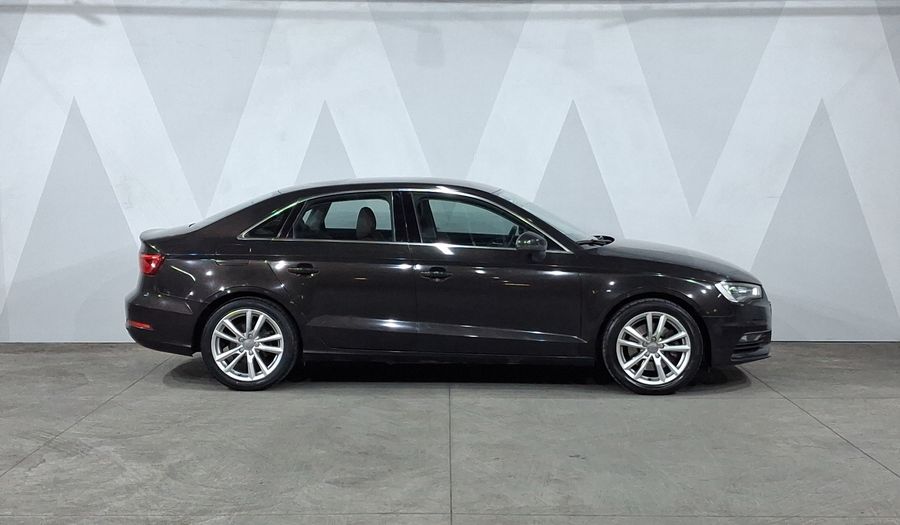 Audi A3 1.8 TFSI ATTRACTION PLUS S TRONIC Sedan 2015