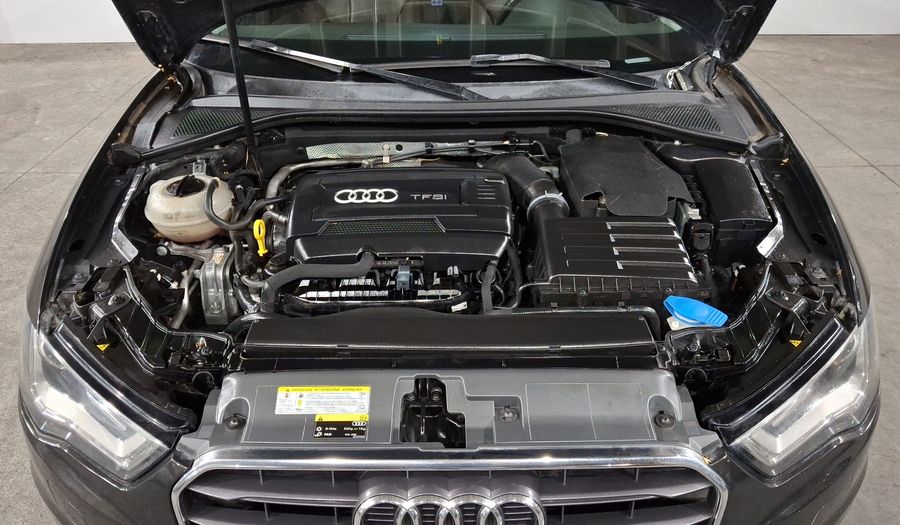 Audi A3 1.8 TFSI ATTRACTION PLUS S TRONIC Sedan 2015