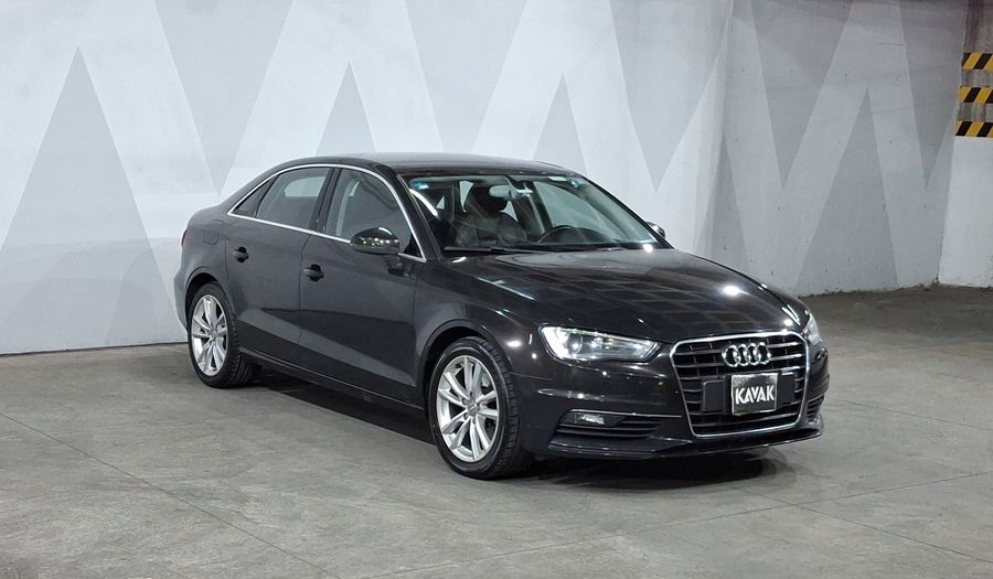 Audi A3 1.8 TFSI ATTRACTION PLUS S TRONIC Sedan 2015