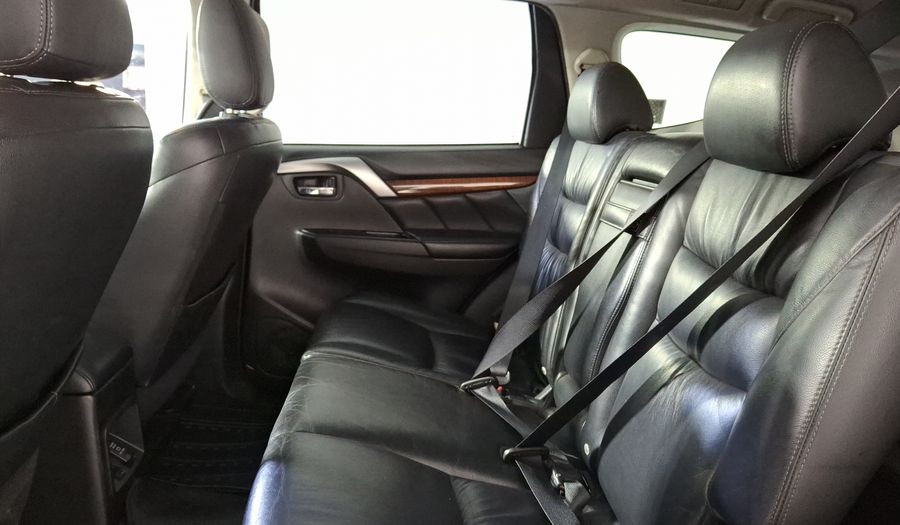 Mitsubishi Montero 3.0 ADVANCE AUTO Suv 2019