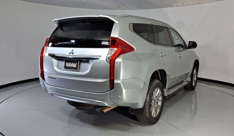 Mitsubishi Montero 3.0 ADVANCE AUTO Suv 2019