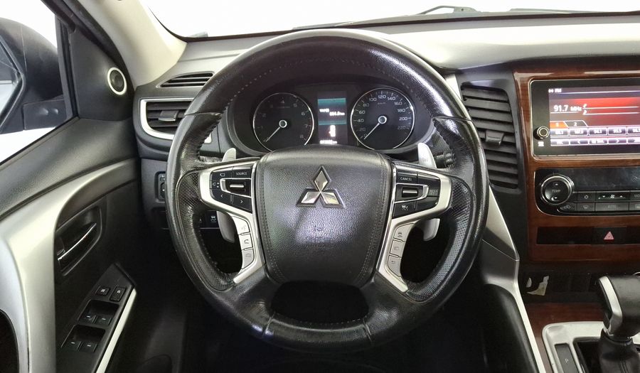Mitsubishi Montero 3.0 ADVANCE AUTO Suv 2019
