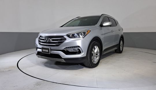Hyundai • Santa Fe