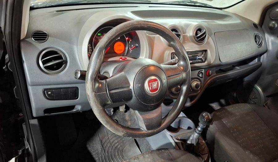 Fiat Uno 1.4 8V ATTRACTIVE 5P Hatchback 2015