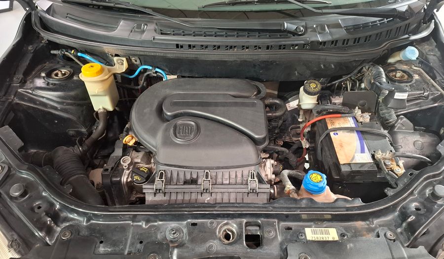 Fiat Uno 1.4 8V ATTRACTIVE 5P Hatchback 2015
