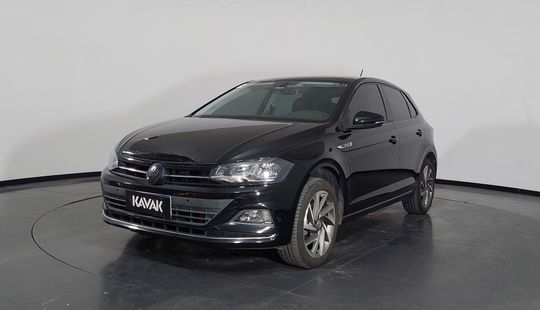 Volkswagen • Polo