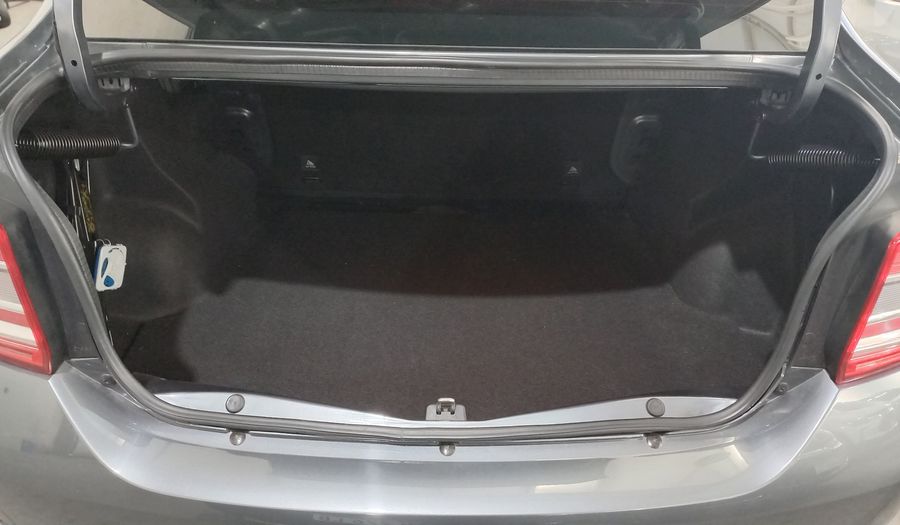 Renault Logan 1.6 ZEN Sedan 2021