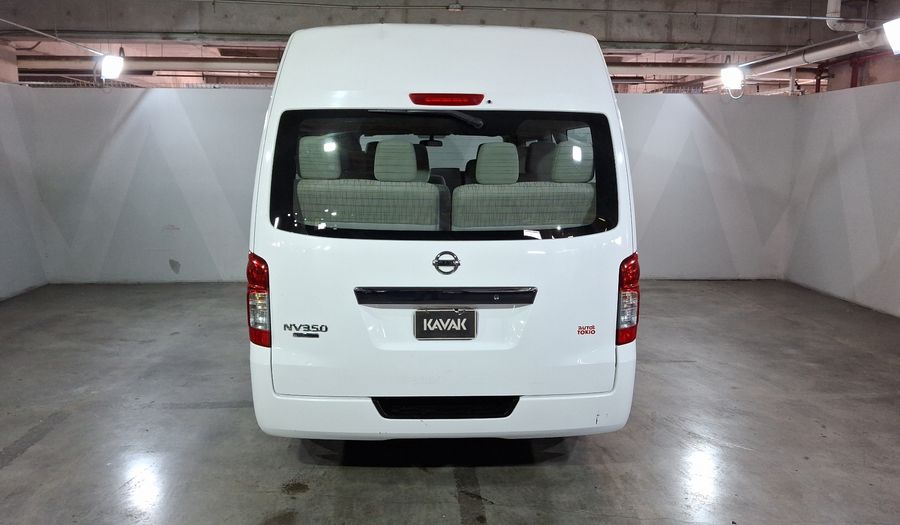 Nissan Nv350 Urvan 2.5 15 PASAJEROS AMPLIA A/A PAQ SEG Van 2022