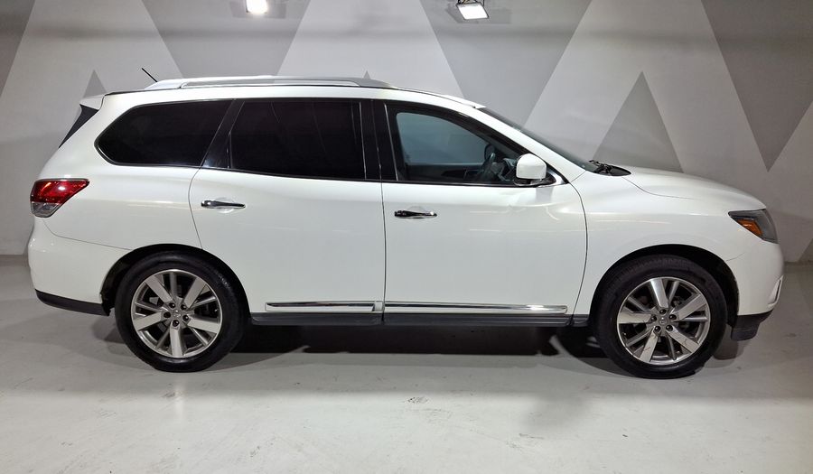 Nissan Pathfinder 3.5 EXCLUSIVE 4WD AT Suv 2013