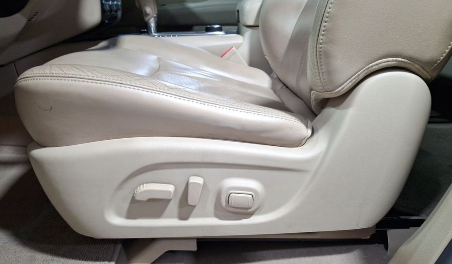 Nissan Pathfinder 3.5 EXCLUSIVE 4WD AT Suv 2013