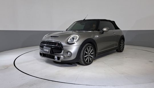 Mini • Cooper S