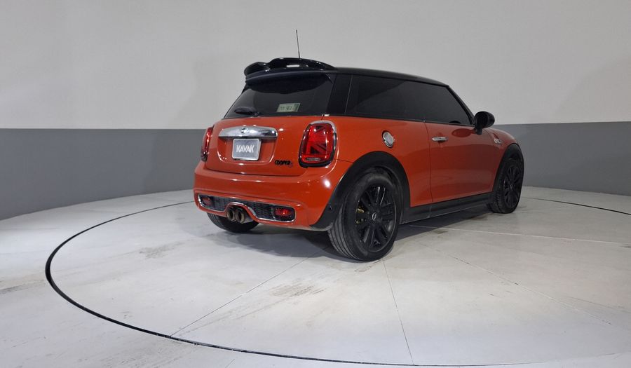 Mini Cooper S 2.0 COOPER HOT CHILI DCT Hatchback 2019