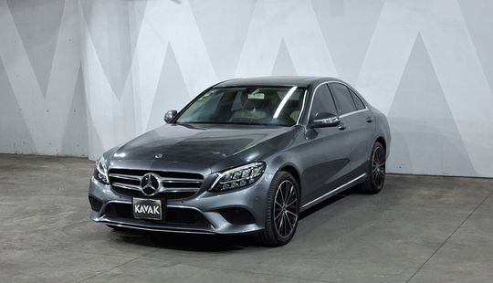 Mercedes Benz • Clase C