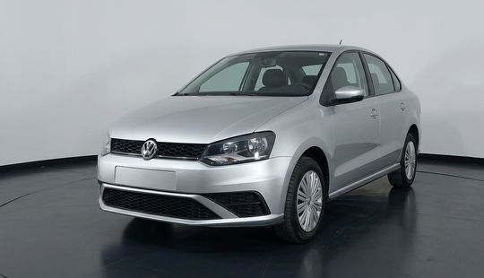 Volkswagen • Vento