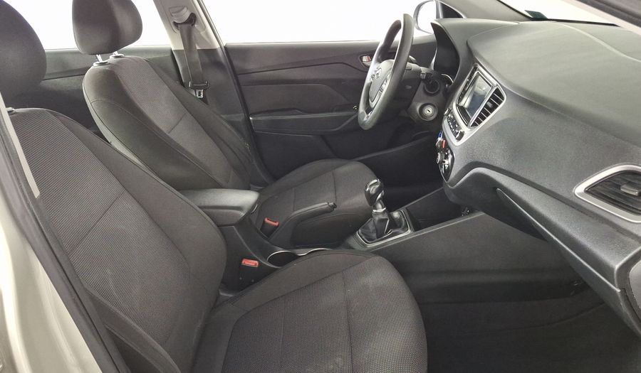 Hyundai Accent 1.6 GL MID Sedan 2018