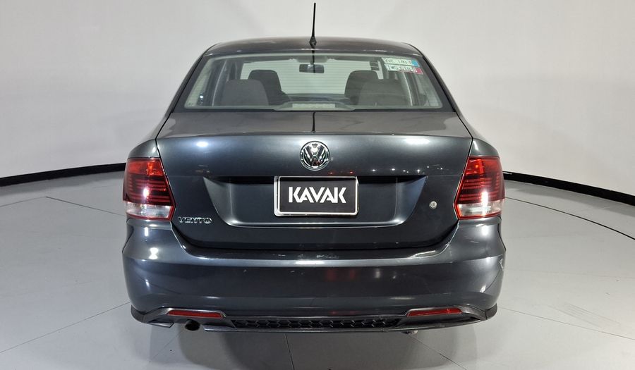 Volkswagen Vento 1.6 STARTLINE AUTO Sedan 2020