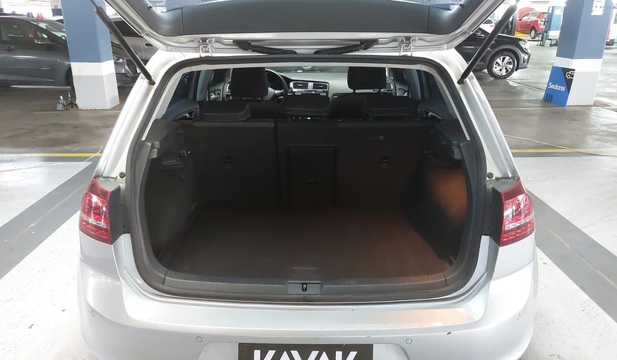 Volkswagen Golf 1.4 TSI BLUEMOTION TECH. HIGHLINE DSG Hatchback 2015