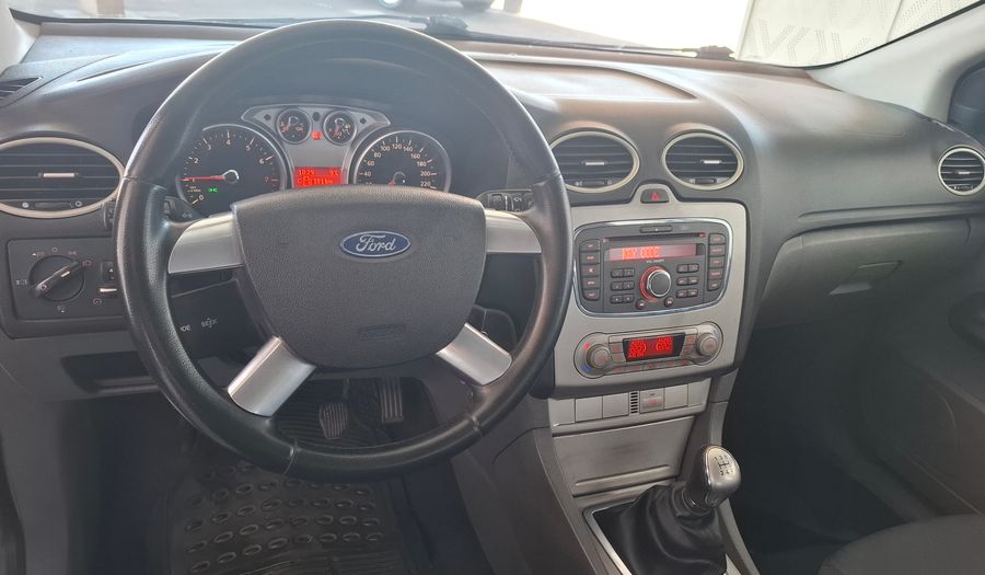 Ford Focus Ii 2.0 TREND PLUS Hatchback 2012