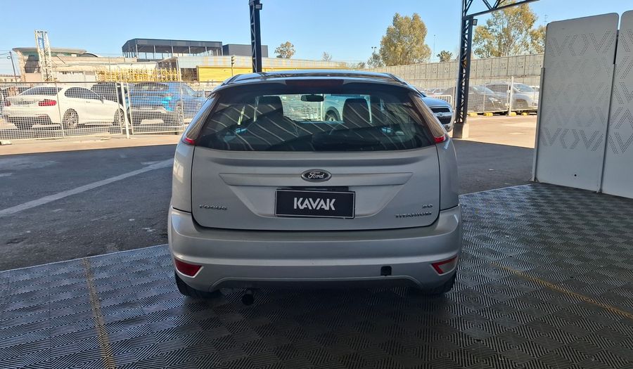 Ford Focus Ii 2.0 TREND PLUS Hatchback 2012